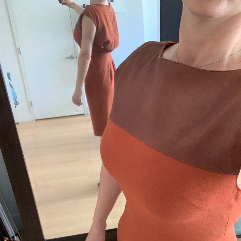 Elegant Rachel Roy knee length dress w leather - Picture 2 of 8
